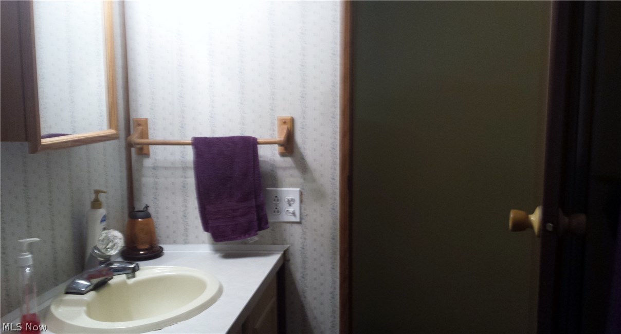 5794 Knapp Road Ravenna, OH 44266 - Photo 8 of 29 Gallery Image 8
