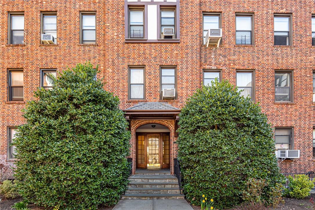 244 Bronxville Road, Unit G2 Bronxville, NY 10708 - Photo 1 of 1 244 Bronxville Road #G2