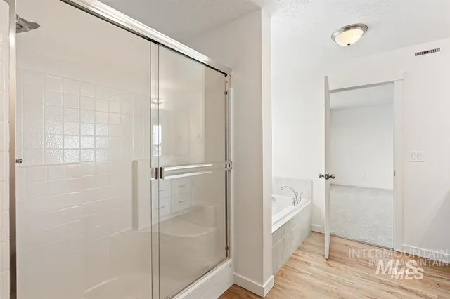 $465,854 | 1592 Southwest Silverstone Avenue, Mountain Home, ID 83647