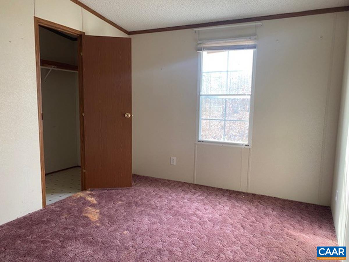 283 Hummingbird Road Scottsville, VA 24590 - Photo 7 of 11