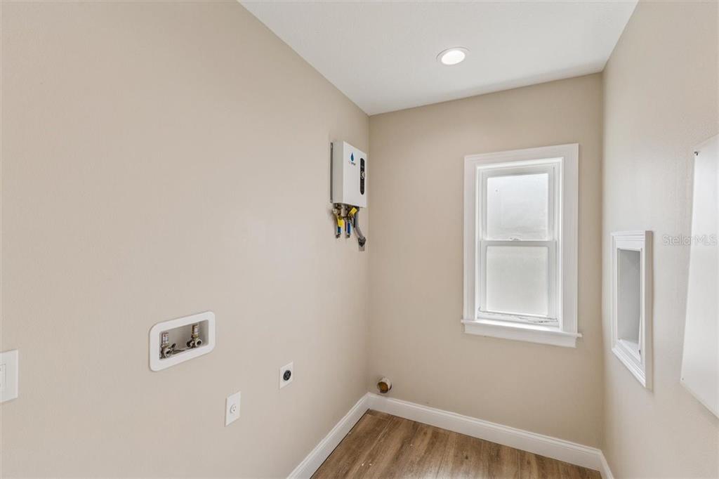 6191 Turtlemound Road New Smyrna Beach, FL 32169 - Photo 78 of 90 a view of room with window