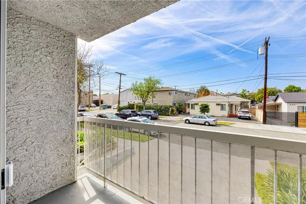 $2,250 | 262 West Valencia Avenue, Unit A, Burbank, CA 91502