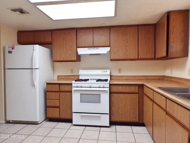 $1,095 | 4411 Buena Loma Way, Unit C, Sierra Vista, AZ 85635