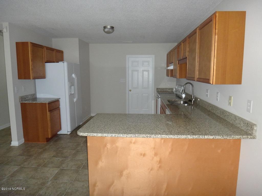 115 Charlton Road Hubert, NC 28539 - Photo 6 of 21 Kitchen 2