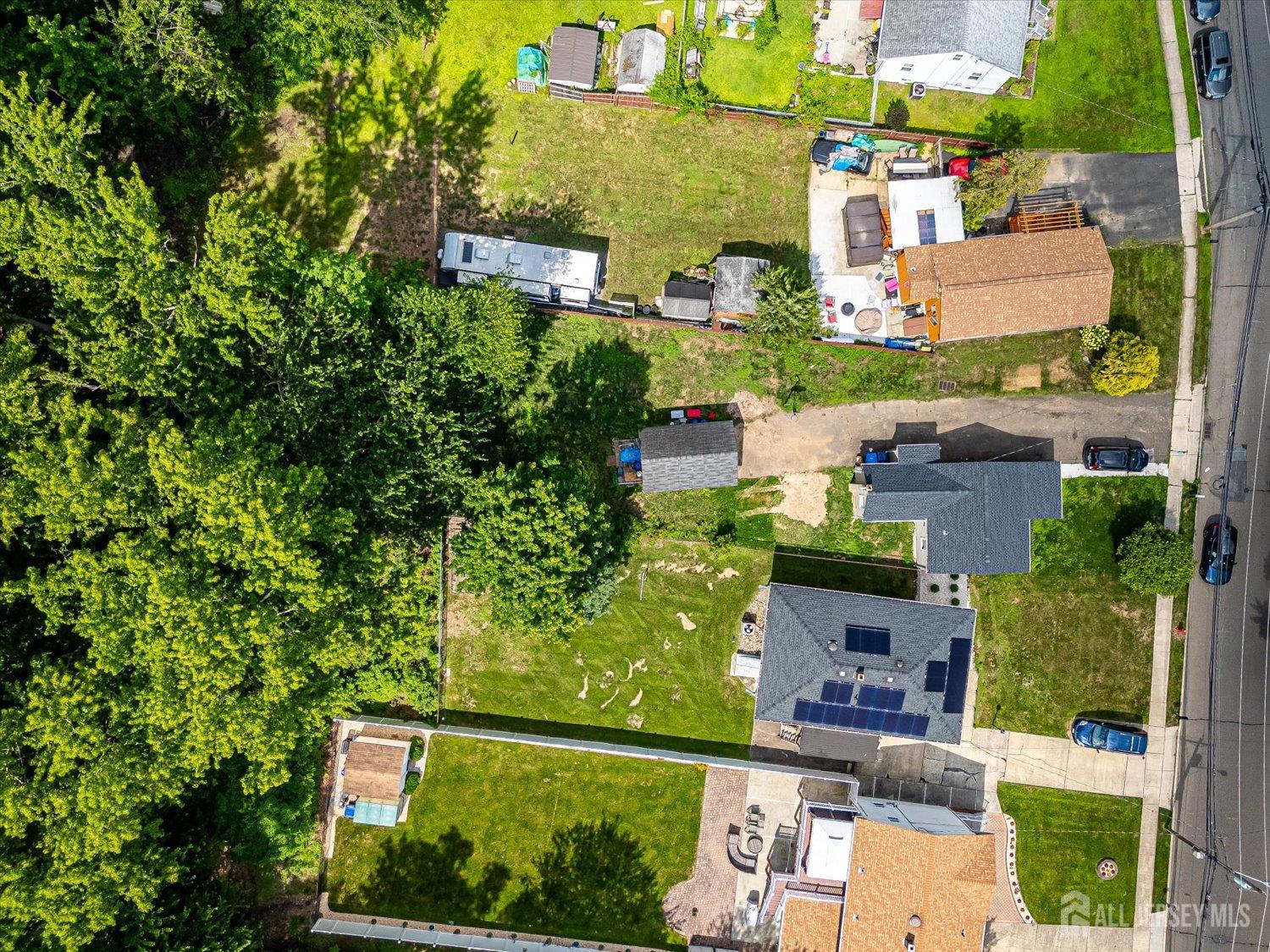 1827 Oak Road North Brunswick, NJ 08902 - Photo 30 of 43