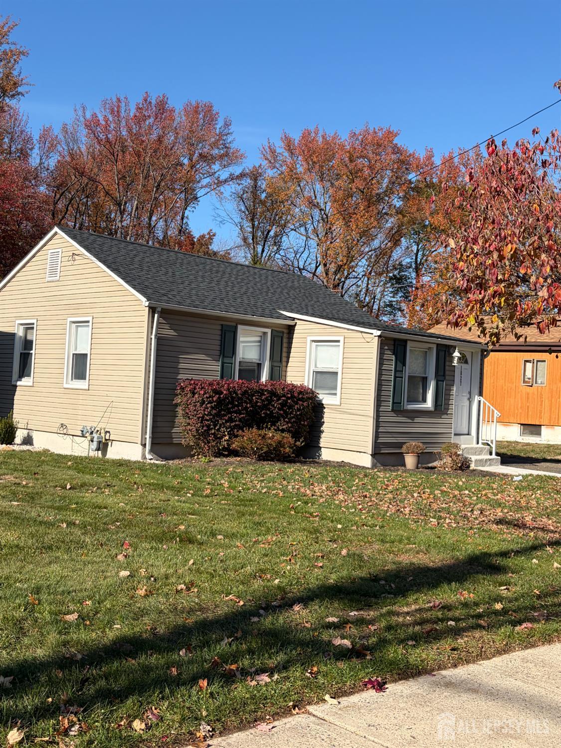 1827 Oak Road North Brunswick, NJ 08902 - Photo 35 of 43