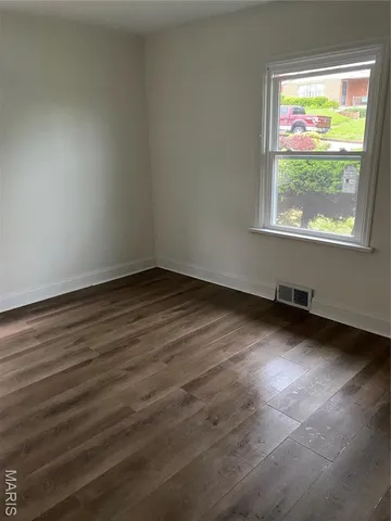 $1,250 | 4493 Bessie Avenue, St. Louis, MO 63115