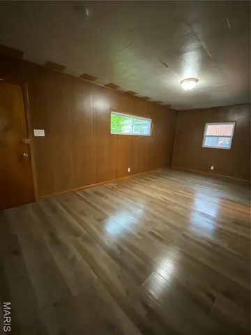 $1,250 | 4493 Bessie Avenue, St. Louis, MO 63115