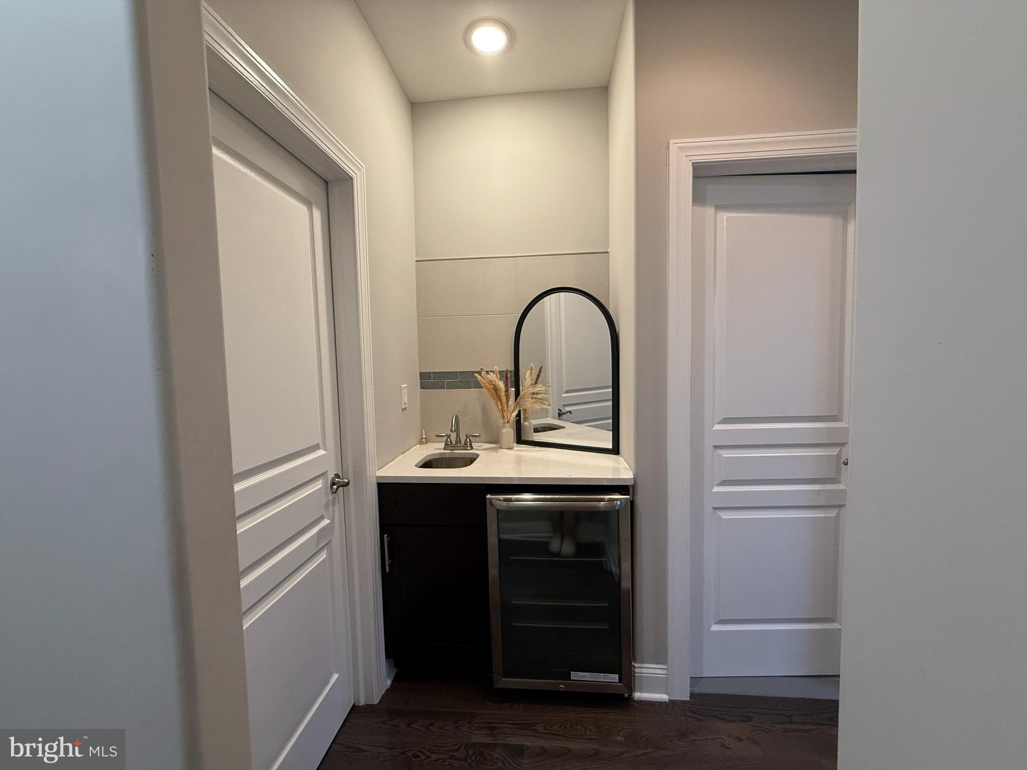 2131 North 10th Street Philadelphia, PA 19122 - Photo 16 of 18 a view of room with washer and dryer