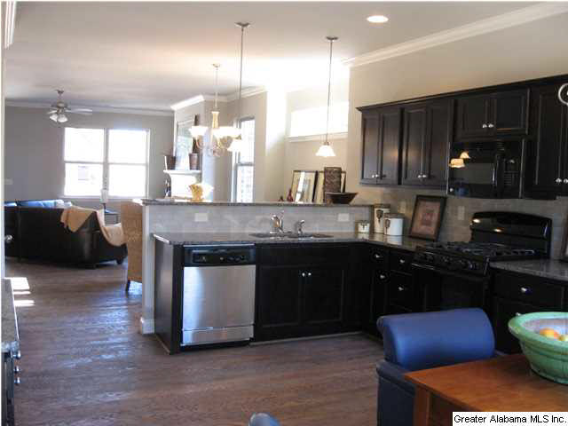 1005 Springfield Drive, Unit 2 Chelsea, AL 35043 - Photo 4 of 16