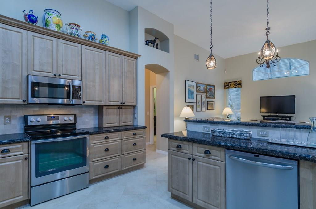 22138 Cressmont Place Boca Raton, FL 33428 - Photo 5 of 31 Photo 6