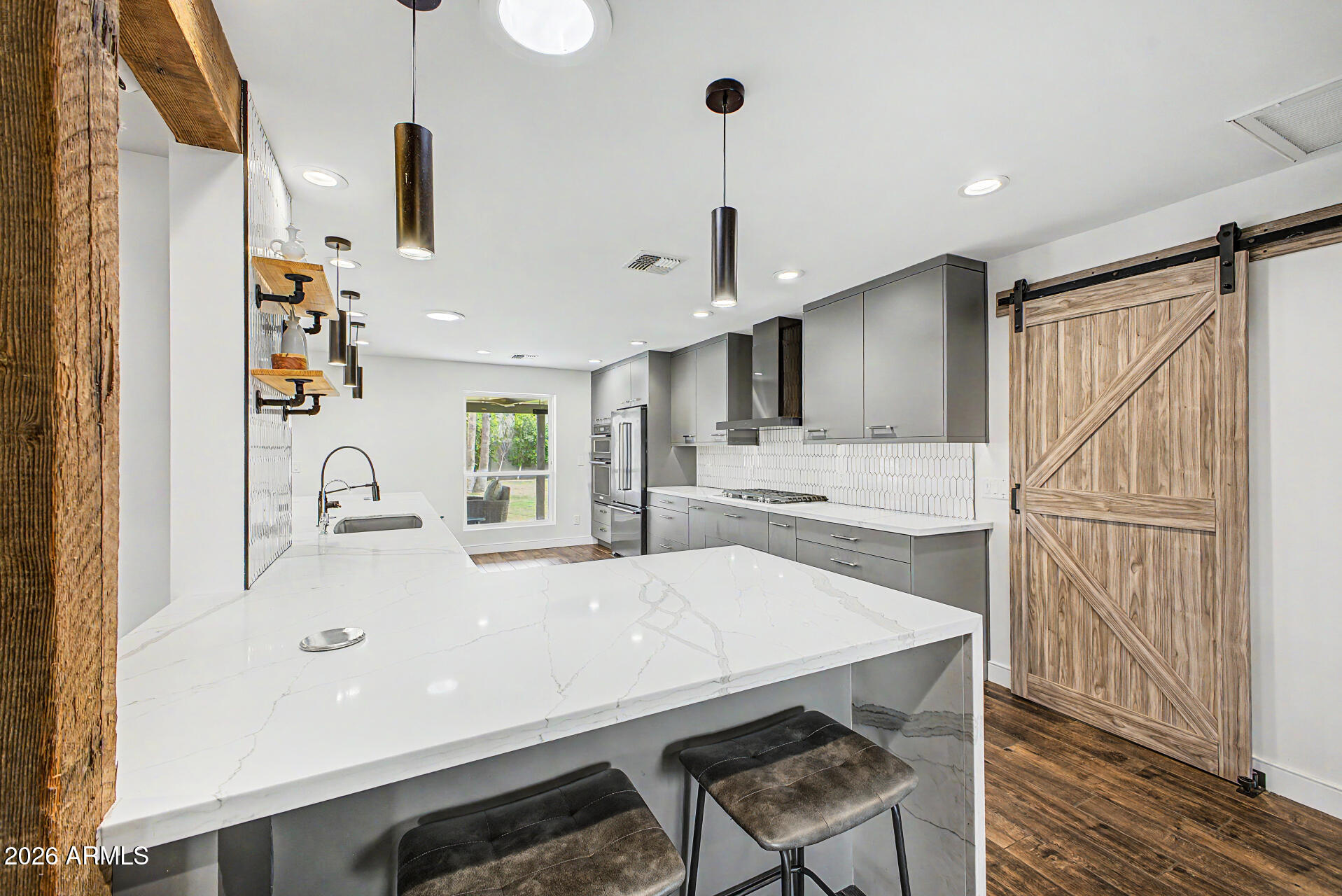 333 East Deepdale Road Phoenix, AZ 85022 - Photo 6 of 62 14 - Deepdale
