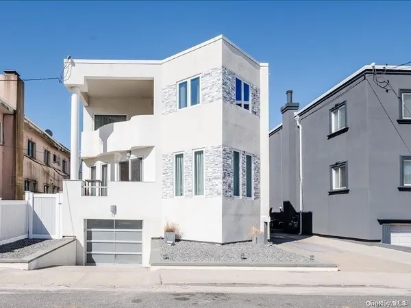 $1,549,000 | 17 New York Avenue, Long Beach, NY 11561