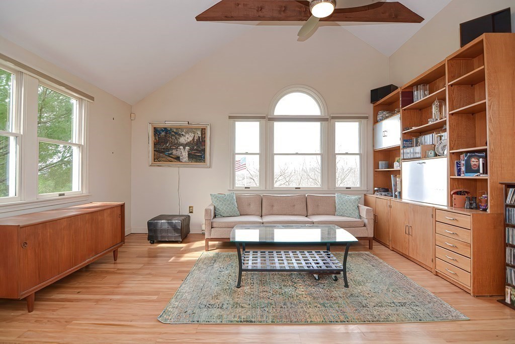 67 Victoria Heights Road, Unit 67 Boston, MA 02136 - Photo 14 of 41 Gallery Image 14