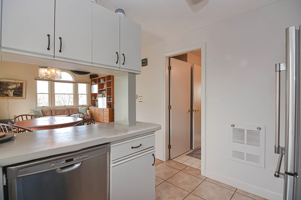 67 Victoria Heights Road, Unit 67 Boston, MA 02136 - Photo 24 of 41 Gallery Image 24