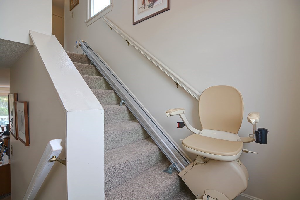 67 Victoria Heights Road, Unit 67 Boston, MA 02136 - Photo 29 of 41 Gallery Image 29