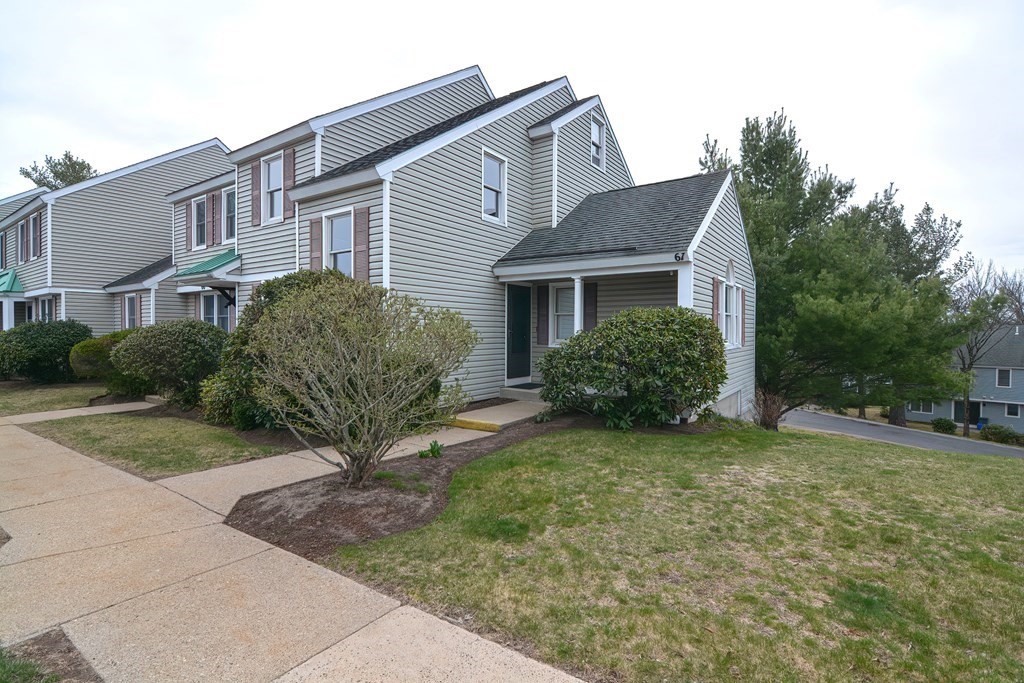 67 Victoria Heights Road, Unit 67 Boston, MA 02136 - Photo 7 of 41 Gallery Image 7