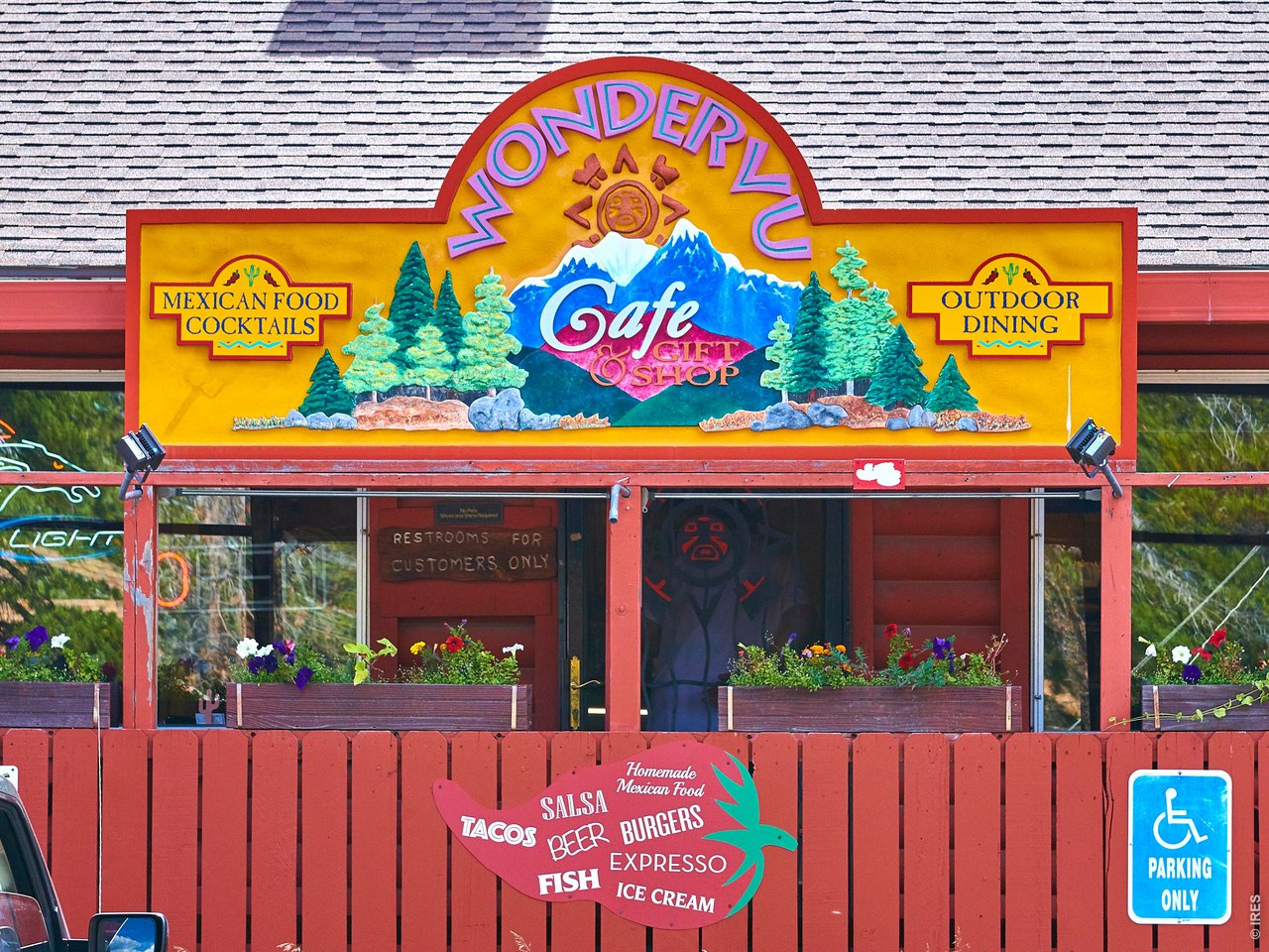 1109 Indian Peak Road Golden, CO 80403 - Photo 50 of 50 Restaurant with pizza, Mexican food and drinks nearby