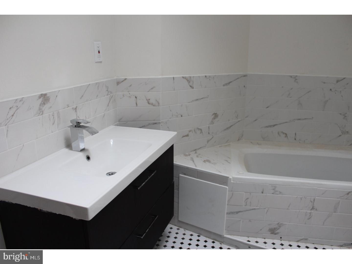 731 Wynnewood Road Philadelphia, PA 19151 - Photo 12 of 18 Bathroom
