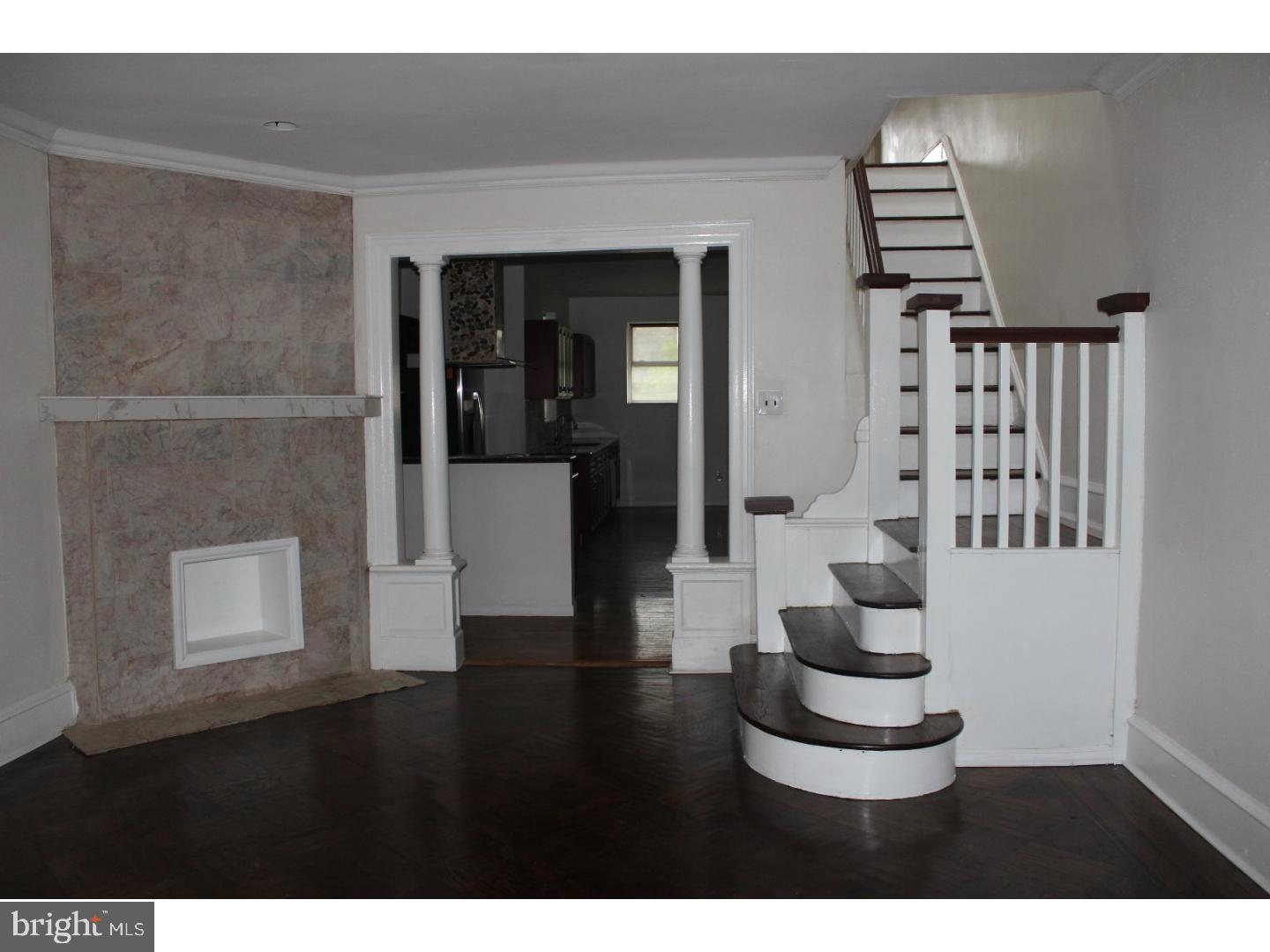 731 Wynnewood Road Philadelphia, PA 19151 - Photo 4 of 18 Living Room