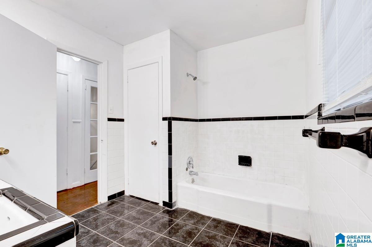 504 8th Street Midfield, AL 35228 - Photo 16 of 28