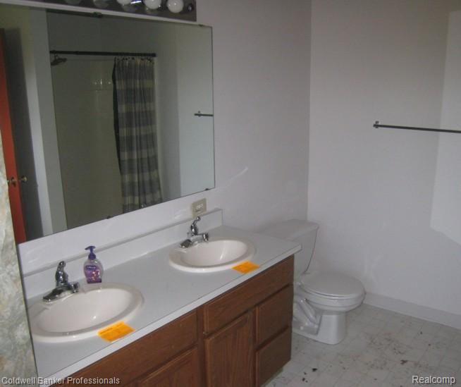 3781 Castle Road North Branch, MI 48461 - Photo 7 of 11 Bedroom