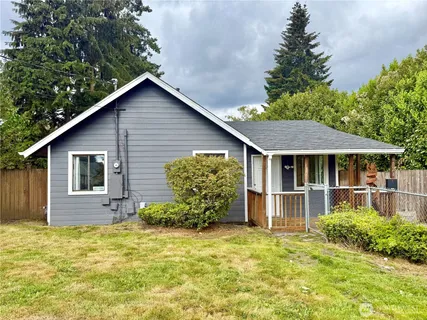 $375,000 | 6724 South Bell Street, Tacoma, WA 98408