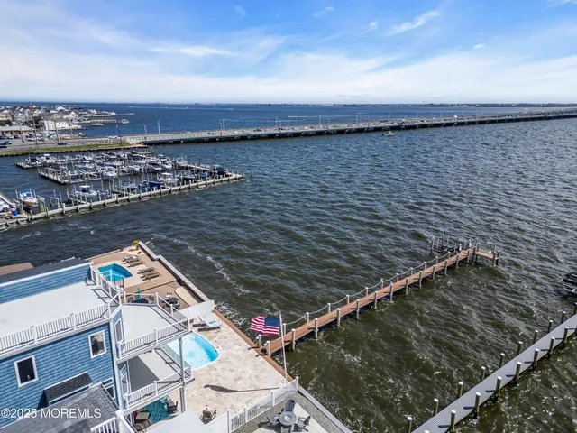 $2,499,999 | 107 Bay Shore Drive, Toms River, NJ 08753