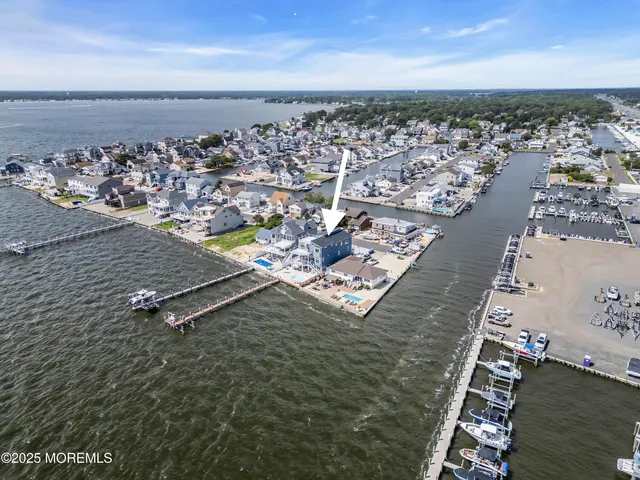 $2,499,999 | 107 Bay Shore Drive, Toms River, NJ 08753