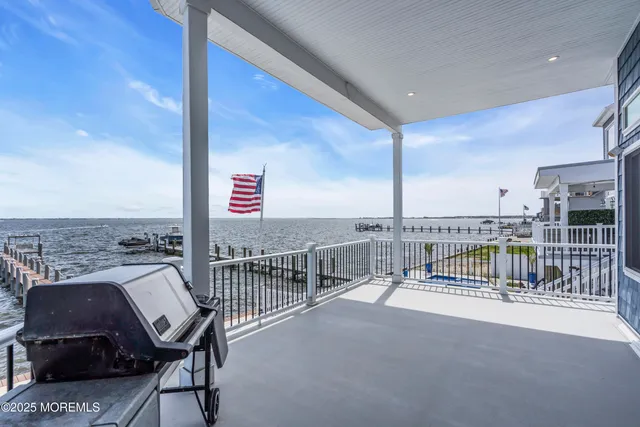 $2,499,999 | 107 Bay Shore Drive, Toms River, NJ 08753