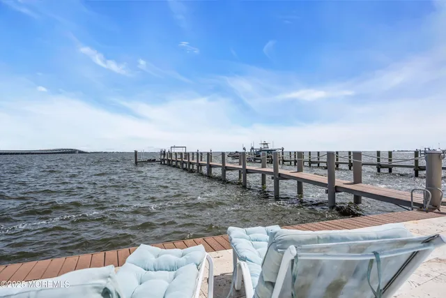 $2,499,999 | 107 Bay Shore Drive, Toms River, NJ 08753