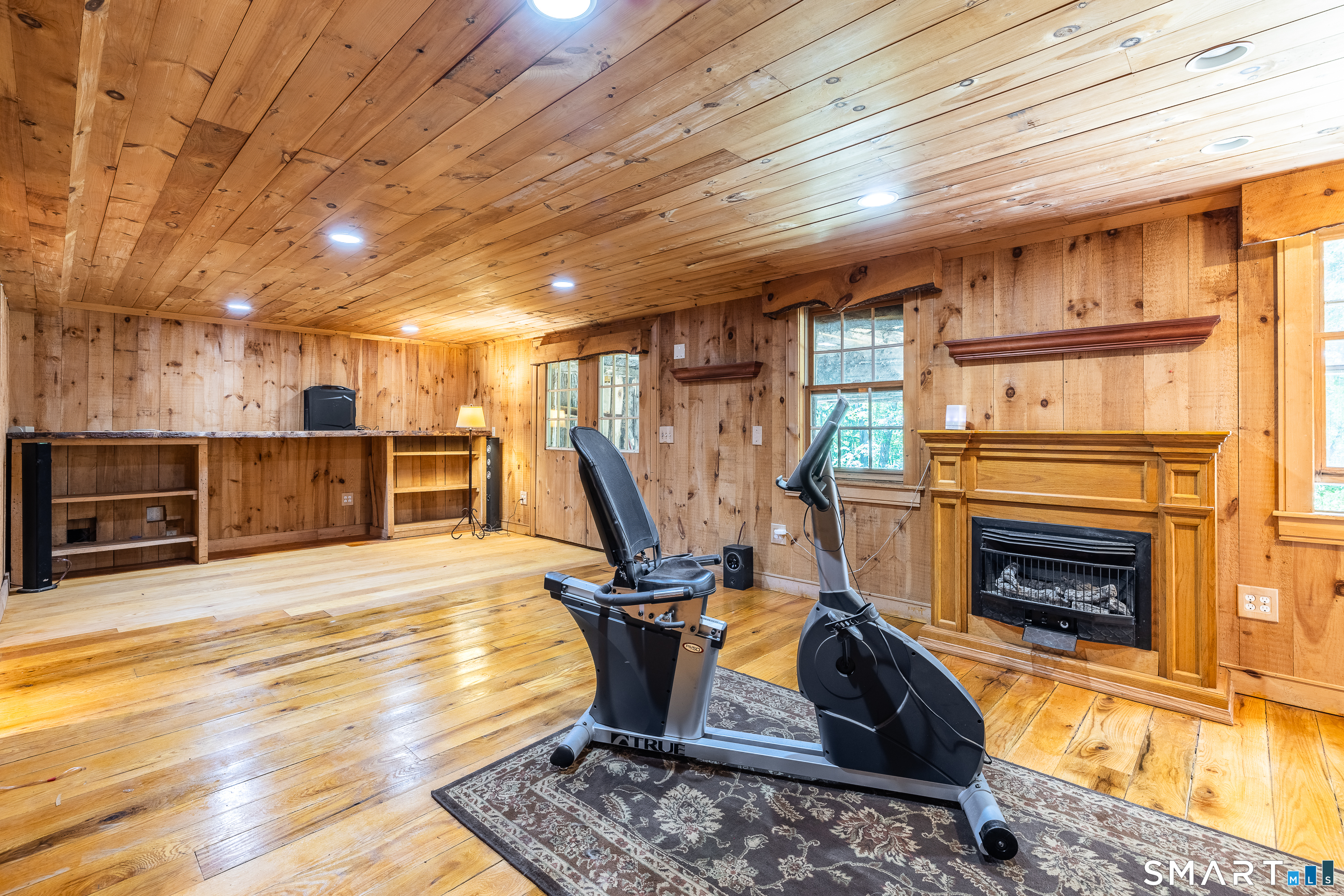 17 Sweet Meadow Road Newtown, CT 06470 - Photo 26 of 40