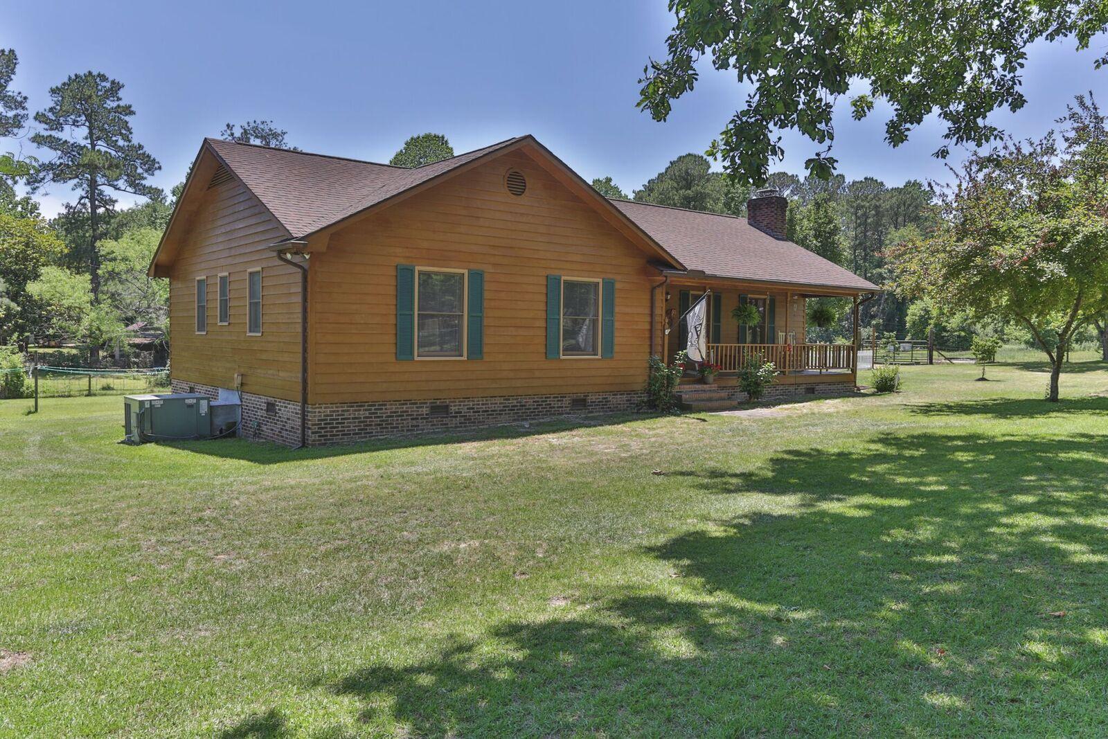 182 Snead Avenue Rockingham, NC 28379 - Photo 1 of 39 2Z1A7317