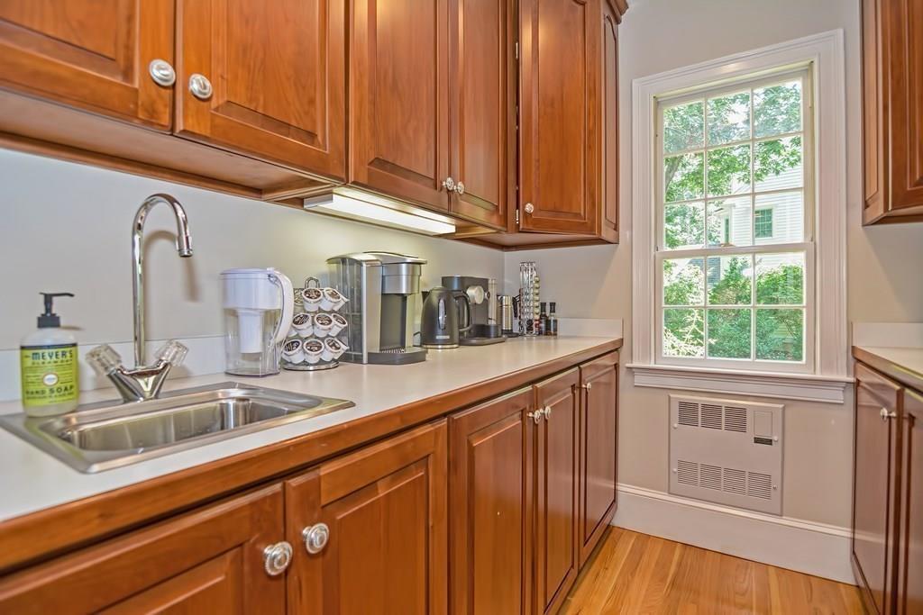 4 Franklin Rodgers Road Hingham, MA 02043 - Photo 25 of 42