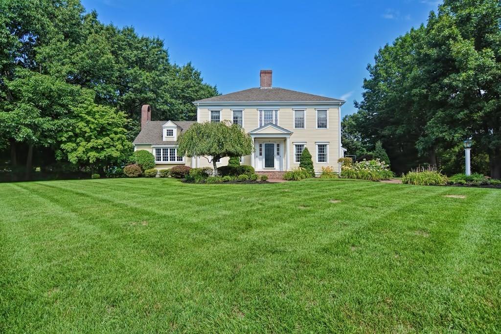 4 Franklin Rodgers Road Hingham, MA 02043 - Photo 4 of 42