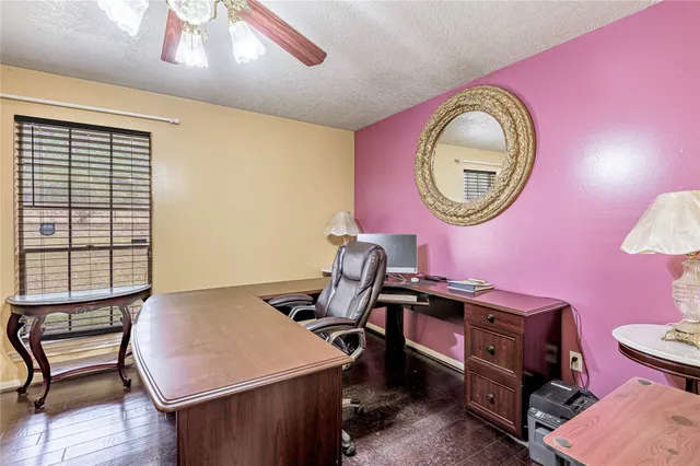 $415,000 | 7640 Highway 75, Huntsville, TX 77340