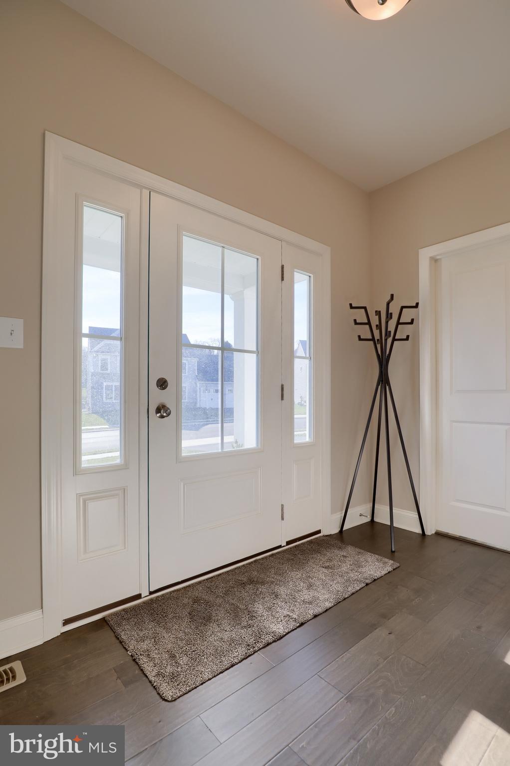 1425 Limestone Ridge Landisville, PA 17538 - Photo 7 of 50 Foyer with hardwood flooring