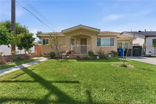 $680,000 | 10611 Bowman Avenue, South Gate, CA 90280