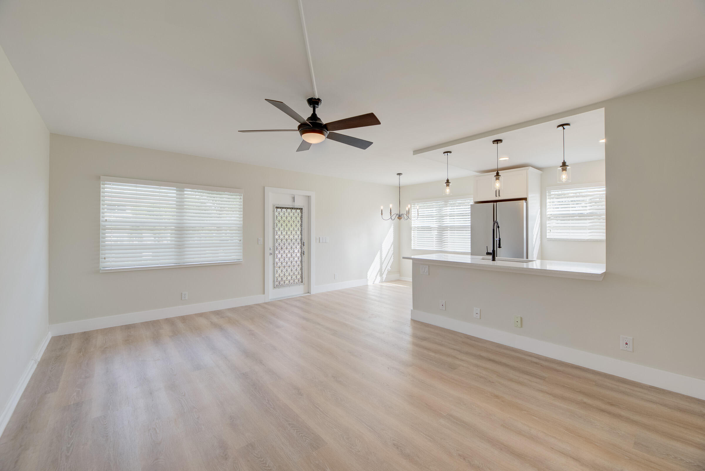 435 Fanshaw North, Unit K Boca Raton, FL 33434 - Photo 8 of 29 Photo-9