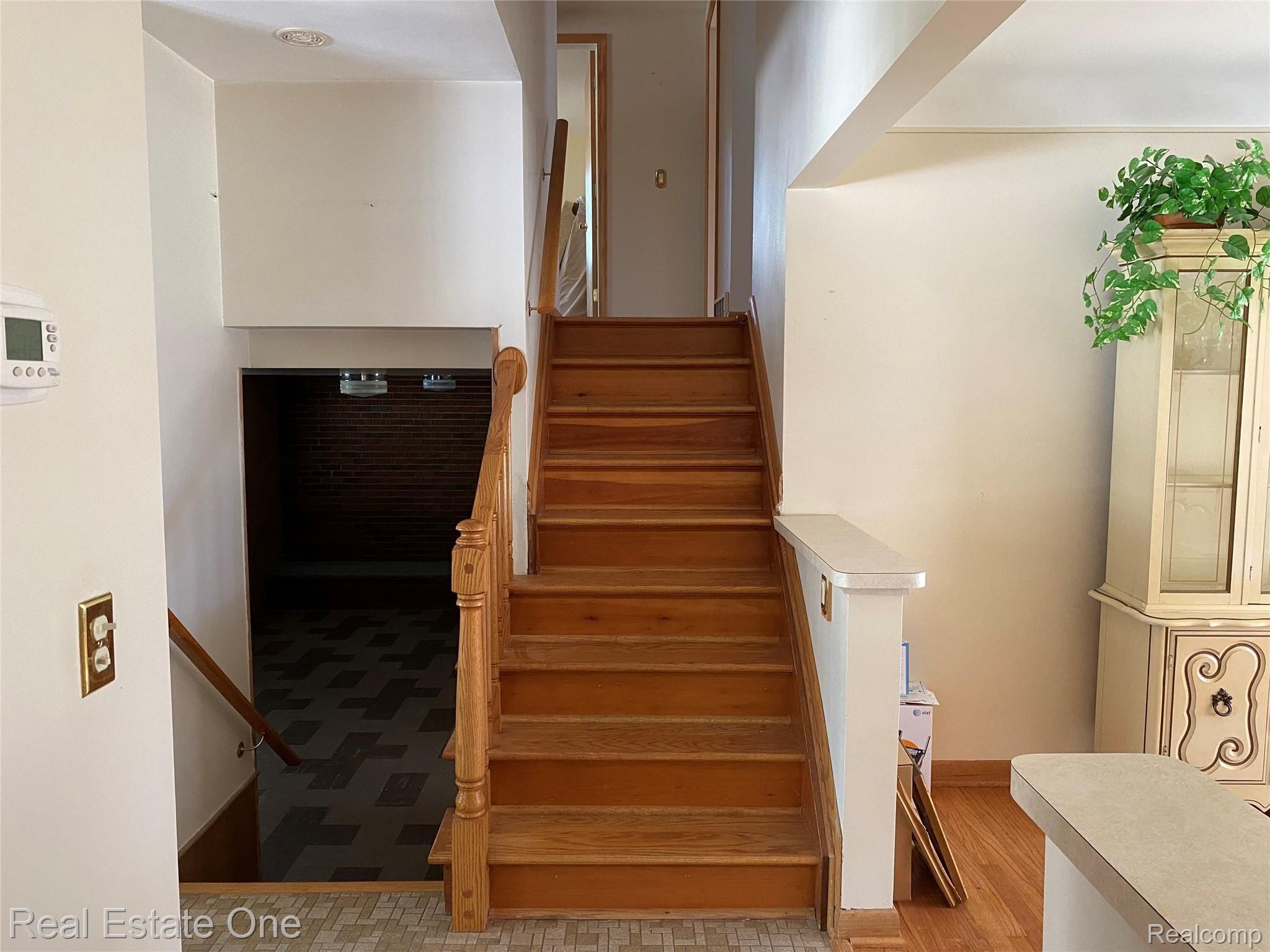 32269 Baintree Road Farmington, MI 48334 - Photo 10 of 26 IMG-0140.jpg