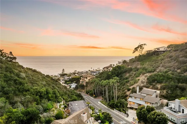 $3,295,000 | 426 Nyes Place, Laguna Beach, CA 92651