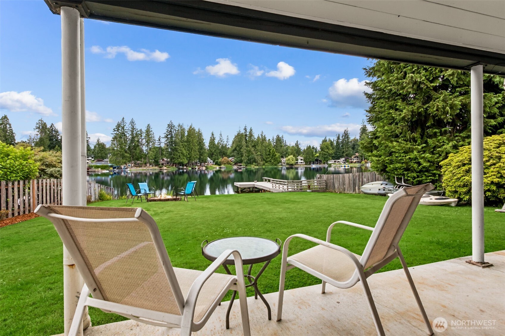 21702 Southeast 262nd Place Maple Valley, WA 98038 - Photo 37 of 40