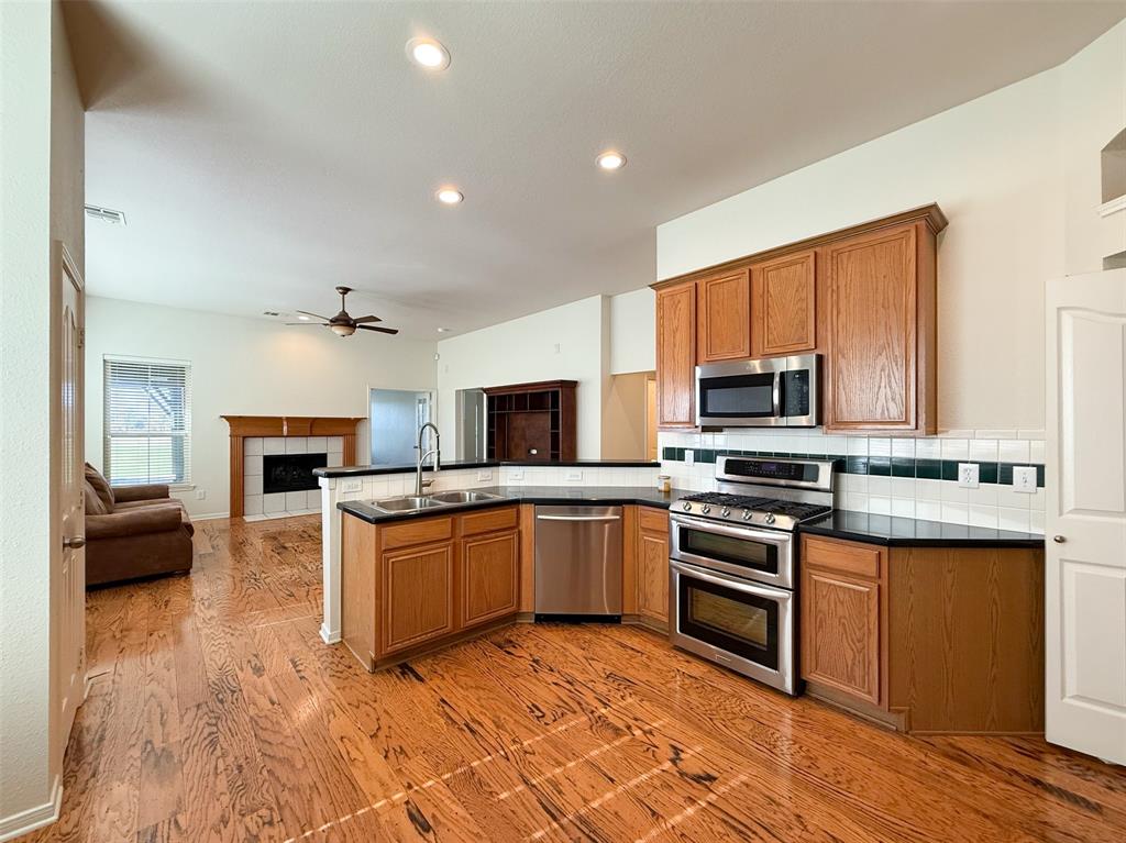 2135 Clubside Drive Corinth, TX 76210 - Photo 20 of 30