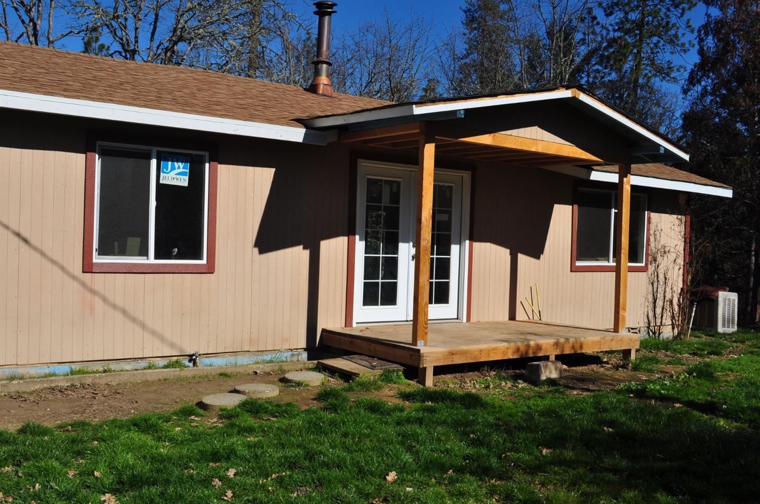 3502 Russell Road Grants Pass, OR 97526 - Photo 2 of 5 Additional Photo