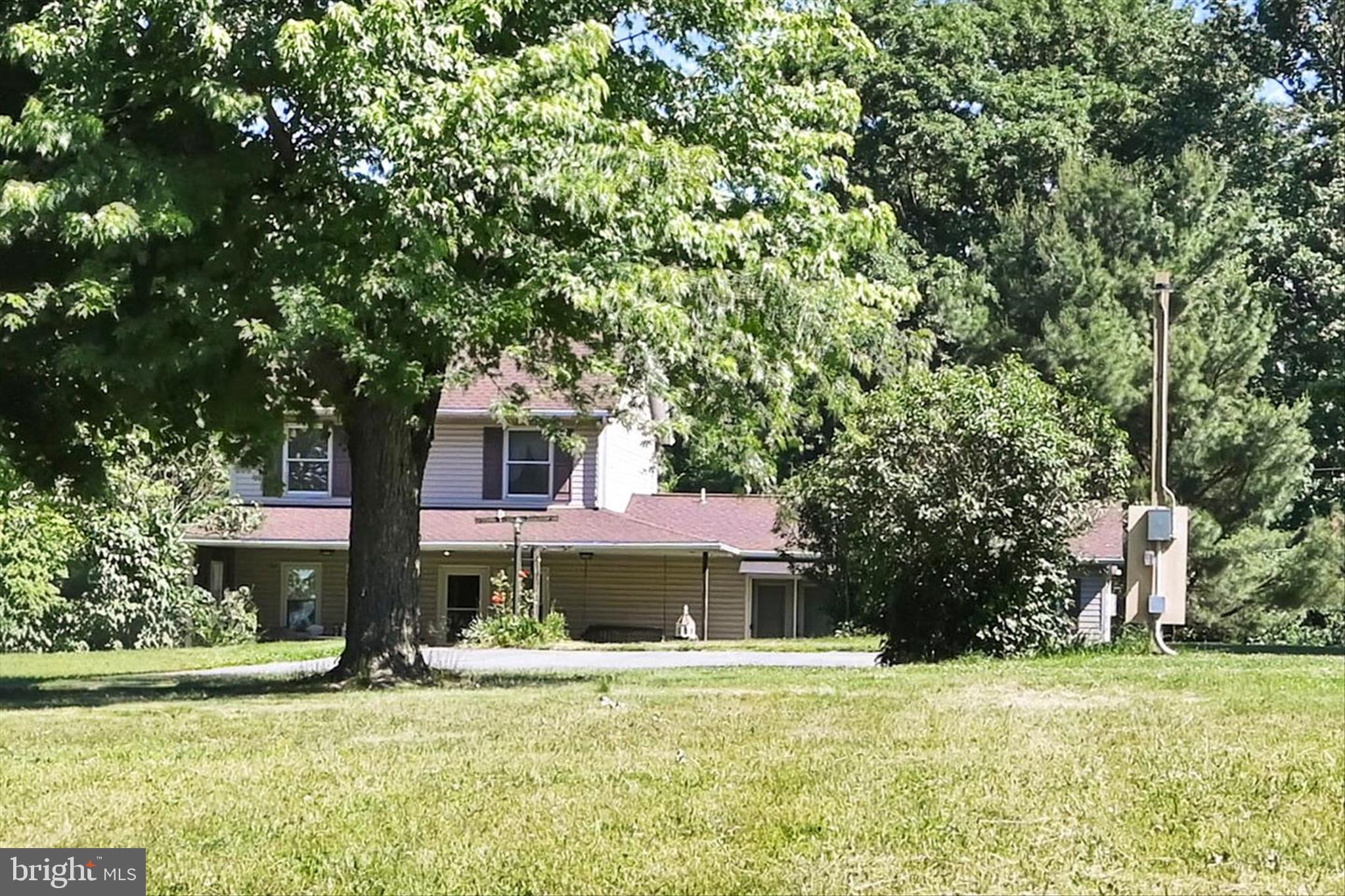 5235 4 Point Road Bethel, PA 19507 - Photo 26 of 55 Exterior Back