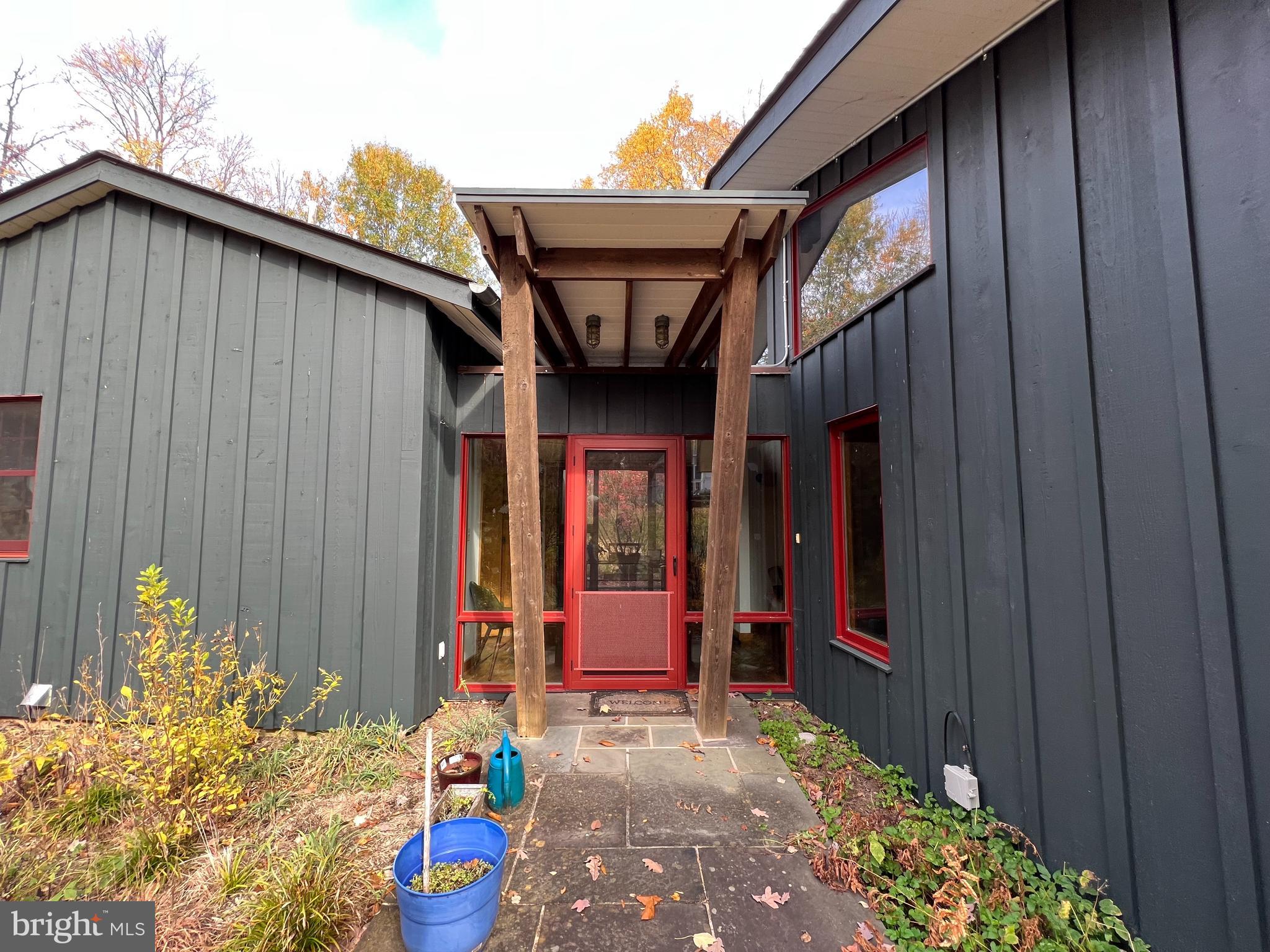 1301 Copper Hill Road Baltimore, MD 21209 - Photo 3 of 37 Entry