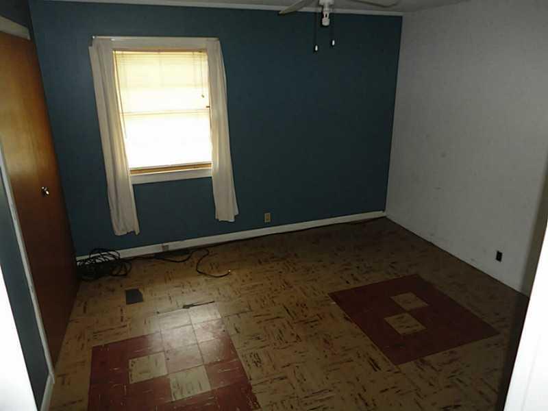 784 Kennebec Road Hampden, ME 04444 - Photo 15 of 15 Bedroom.