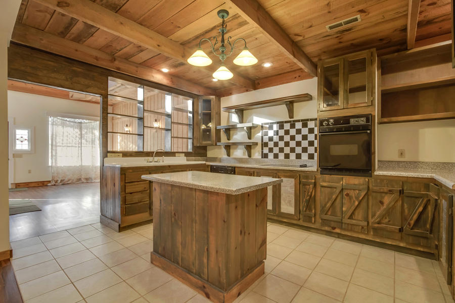 17653 Stockton Valley Road Philadelphia, TN 37846 - Photo 11 of 39 11_StocktonValleyRoad_17653_Kitchen02