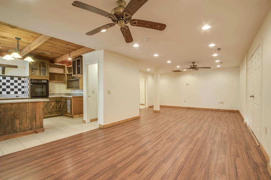 17653 Stockton Valley Road Philadelphia, TN 37846 - Photo 15 of 39 15_StocktonValleyRoad_17653_Family02