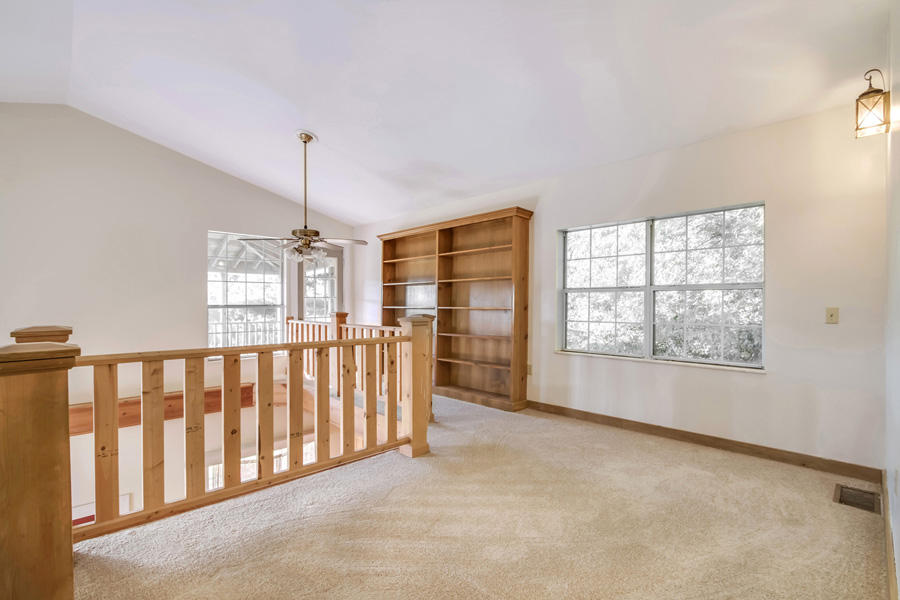 17653 Stockton Valley Road Philadelphia, TN 37846 - Photo 21 of 39 21_StocktonValleyRoad_17653_Loft01